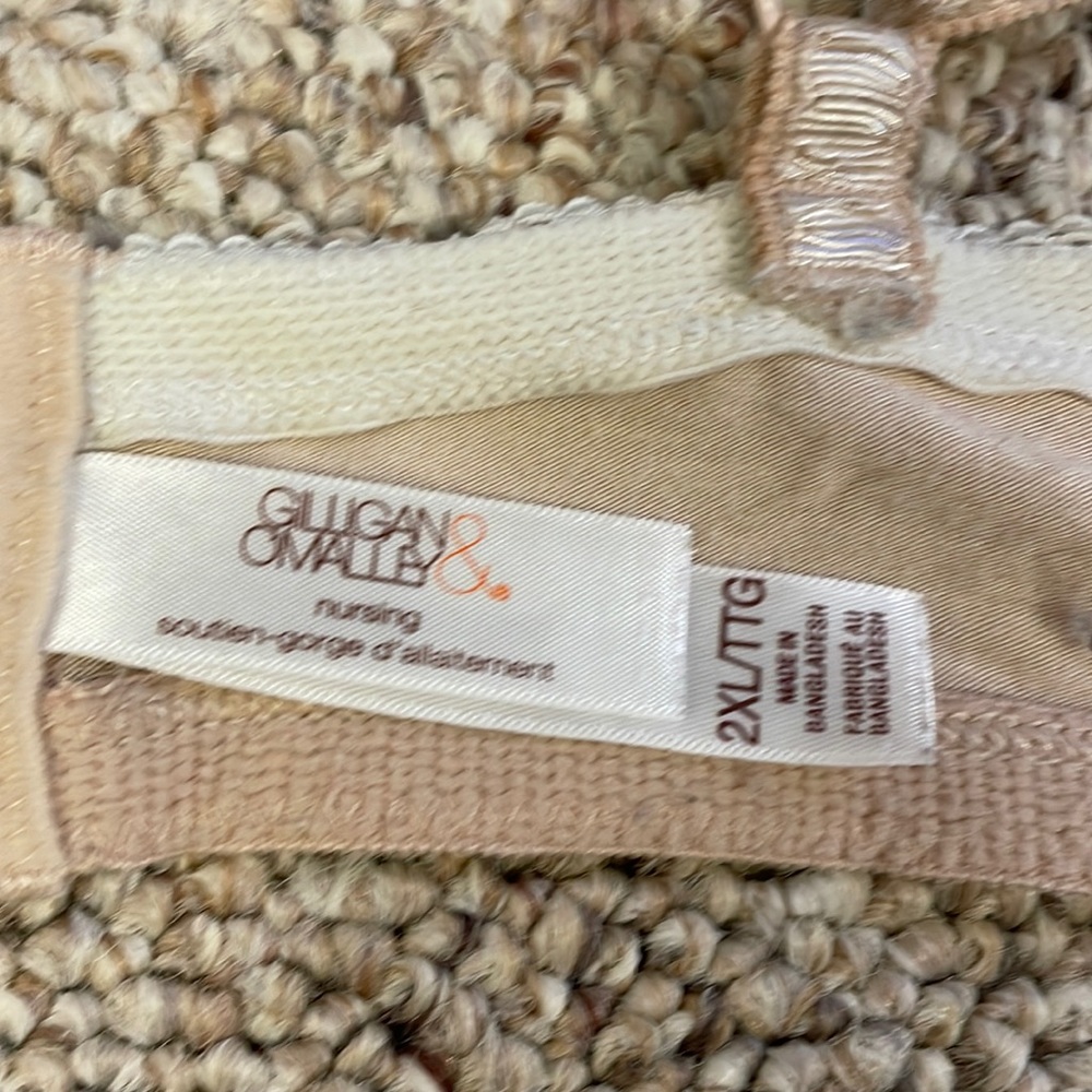Gilligan & O’Malley Nude nursing bra with lace detail 2XL - Picture 7 of 8